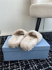 Prada Slide Fur Cream 2024FW - 6