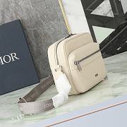 Dior Beige Zip Messenger Bag size 23x17x7cm - 3