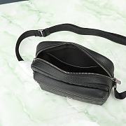 Dior Black Zip Messenger Bag size 23x17x7cm - 6