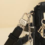 Dior Black Handbags B930290 Size 23x13x5cm - 4