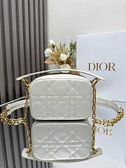 Dior White Caro Camera Bag B930313 size 19x13x4cm - 3