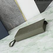 Dior Khaki Embossed Triangle Clutch B930270 Size 27x19x6cm - 5