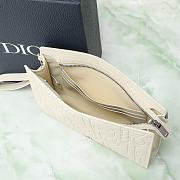 Dior White Embossed Triangle Clutch B930269 Size 27x19x6cm - 4