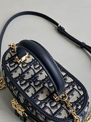 Dior Caro Vanity Beige Tweed Makeup Bag Size 16×8×9cm - 3