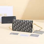 Dior Chain Handbag Blue Oblique B930292 Size 21x12x4cm - 5