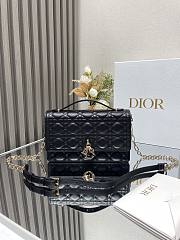 Dior Handbag Black Lambskin B930556 Size 24x14 x7cm - 1