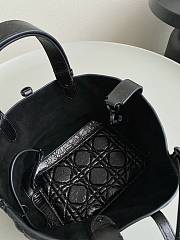 Dior Toujours Bag Wax Black Trumpet B930332 Size 23×15×15cm - 3