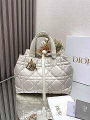 Dior Toujours Handbag White B930536 Size 28x19x21cm - 1