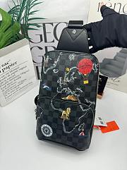 LV AVENUE MAPS SLING BAG SIZE 20*31*10CM - 4