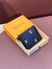 Louis Vuitton Wallet 322098 - 5