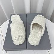Balenciaga White Cosy BB Mule - 4