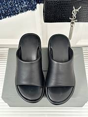 Balenciaga Rise Wedge in Black Nappa - 4