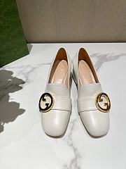 Gucci Blondie Mid-Heel Pumps White - 5