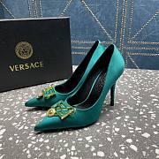 Versace Pointed Toe Jade Green Lacquer Leather Pumps - 1