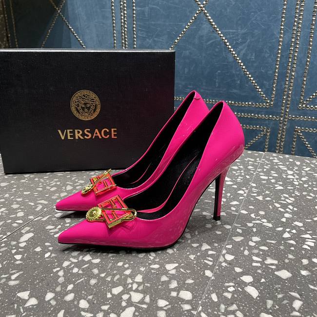 Versace Pointed Toe Pink Lacquer Leather Pumps - 1