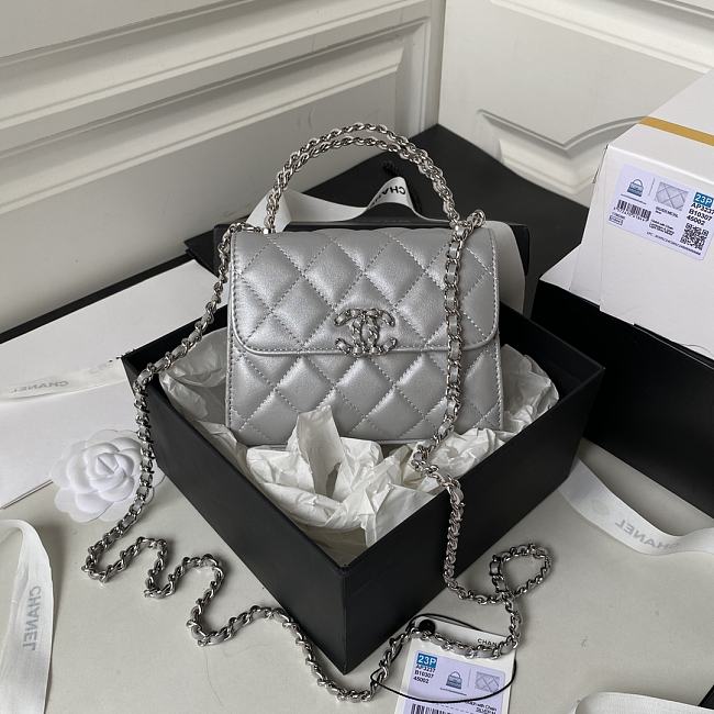 Chanel Handbag AP3237 Grey Size 15x6x10cm - 1