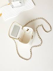 Chanel Should Bag AP3805 White Size 11x8.5x7cm - 5