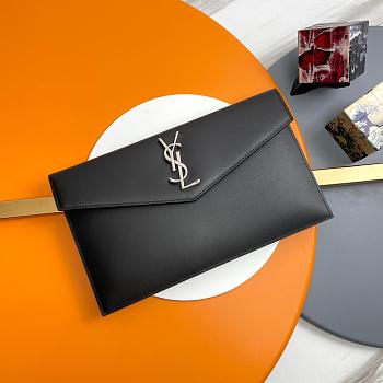 YSL Clutch Silver Black Grained Leather Size 27x16x2cm