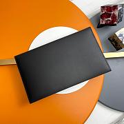 YSL Clutch Silver Black Grained Leather Size 27x16x2cm - 5