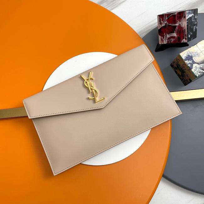 YSL Clutch Silver Nude Grained Leather Size 27x16x2cm - 1