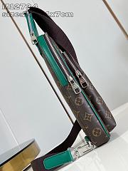 LV Avenue Slingbag M12734 Size 20x31x7CM - 2