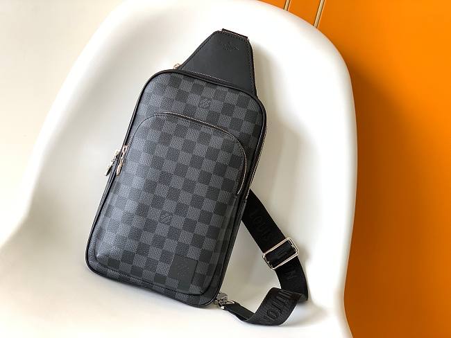 LV Damier Graphite Black Size 20x31x10CM - 1