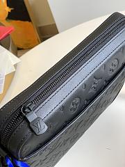 LV DUO MESSENGER BAG M69827 Size 26x18x5CM - 3