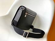 LV District Bag Size 26x20x7cm - 3