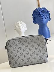 LV DUO MESSENGER BAG M46104 Size 26x18x5CM - 5