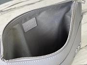 LV POCHETTE IPAD M69836 Size 30x22x5CM - 6