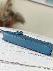 LV POCHETTE IPAD M81029 Size 30x22x5CM - 3