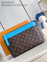 LV Pochette Voyage Souple Blue M13356 Size 30x21x7cm - 3