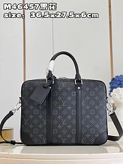 LV Porte-Documents Voyage PM Bag Size 36x27x6CM - 2