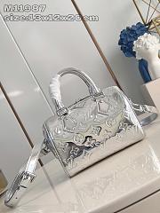 LV Speedy Bandoulière Silver Bag M11987 Size 20x13x12cm - 4
