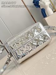 LV Speedy Bandoulière Silver Bag M11987 Size 20x13x12cm - 6