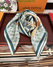 Louis Vuitton Blue Silk Scarf DM5763 Size 90x90CM - 3