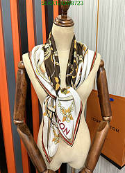 Louis Vuitton Brown Silk Scarf DM8723 Size 90x90CM - 4