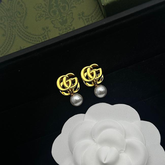 Gucci Earrings Gold 028 - 1