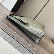Loewe Clutch Bag Leather Green Size 29x6x20cm - 4