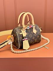 LV Speedy Bandoulière Monogram 18 Brown Size 18x12x10cm - 4