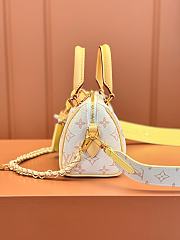 LV Speedy Bandoulière Monogram Yellow Size 18x12x10cm - 4