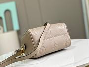 LV Speedy Bandoulière 20 Beige Size 20x13x12cm - 3