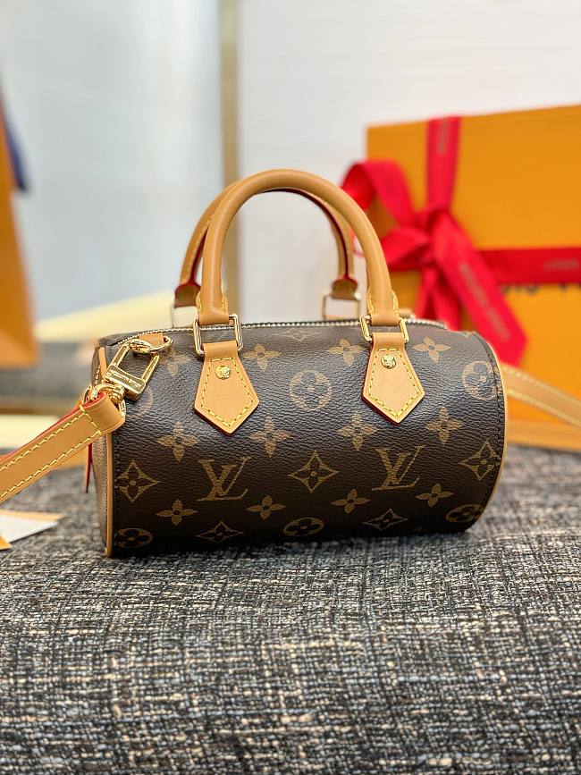 LV Speedy Bandoulière Nano Dating Size 10x11x18cm - 1
