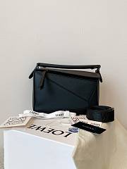 Loewe Puzzle Crossbody Bag Black Size 24x16x10CM - 3