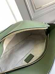 Loewe Puzzle Hobo Bag Green Size 28x10x5CM - 2