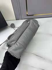 Prada Antique Top Handle Bag Grey 24x12.5x7cm - 4