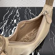 Prada Beige Re-Edition 2000 Re-Nylon 23x13x5cm - 5
