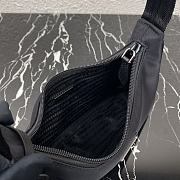 Prada Black Re-Edition 2000 Re-Nylon 23x13x5cm - 4