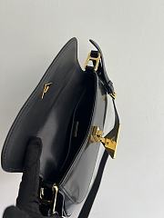 Prada Black Maternity Bag with Pointed Lock 22x15cm - 2