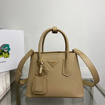 Prada Double Saffiano Beige Size 26x19x12cm